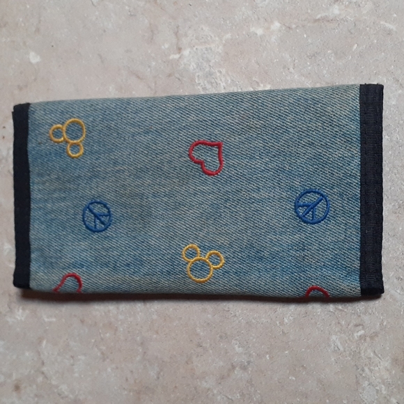 Vintage Disney Mickey Mouse Velcro Wallet - Picture 8 of 8